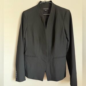 Ann Taylor suit jacket in black